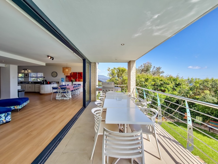 To Let 7 Bedroom Property for Rent in Camps Bay Western Cape